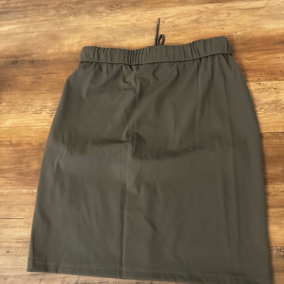 RW & Co Skirt - Picture 2 of 6